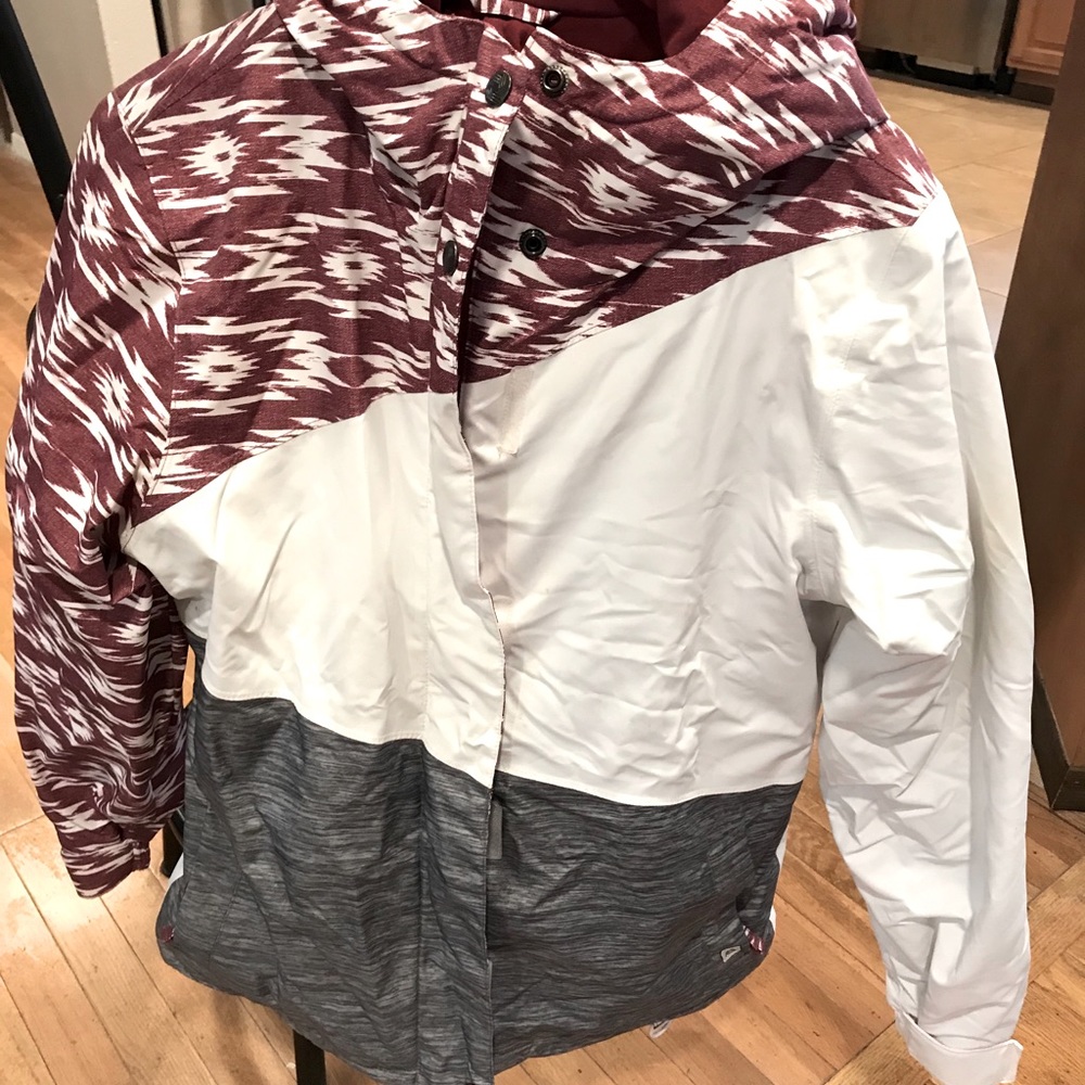 Snowboard jacket